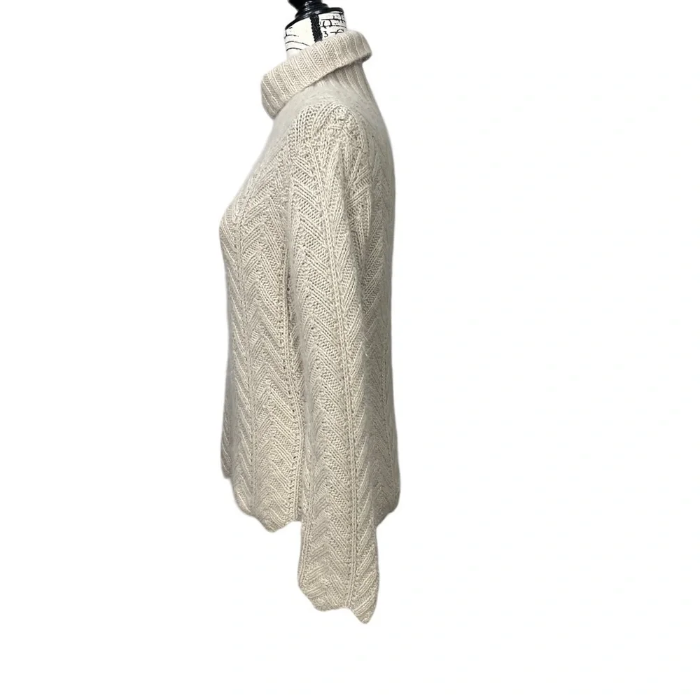 Deane & White Ramie/Angora Thick Knit Cream Soft Sweater Size Medium